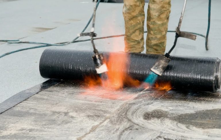 Эстетика и практичность наплавляемой кровли: монтаж от А до Я